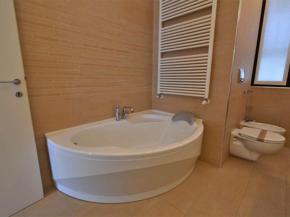 Apartment Corso Genova Apartment By Interhome 밀라노 외부 사진