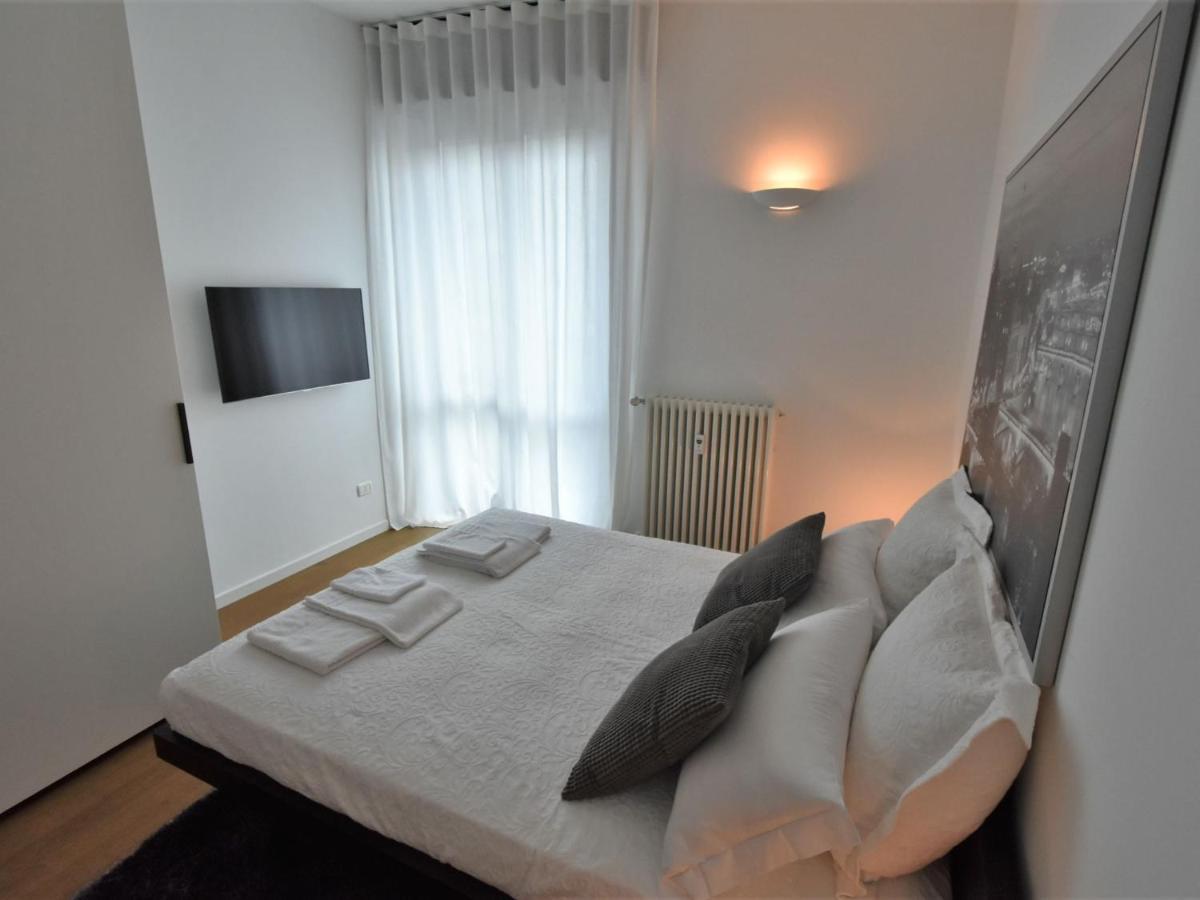Apartment Corso Genova Apartment By Interhome 밀라노 외부 사진