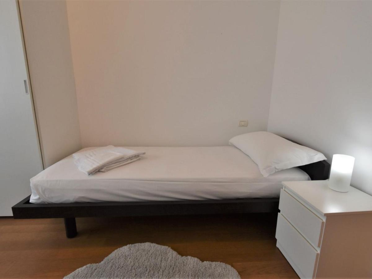 Apartment Corso Genova Apartment By Interhome 밀라노 외부 사진